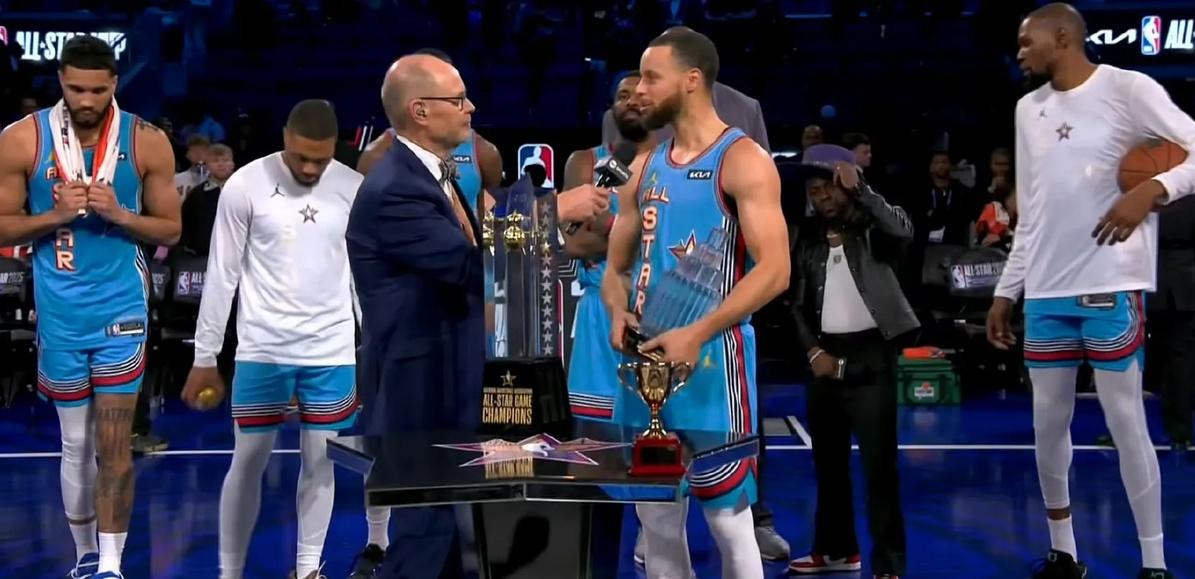 包含塔图姆三巨头联手，爆发新星得分突破，勇士冲击季后赛！的词条