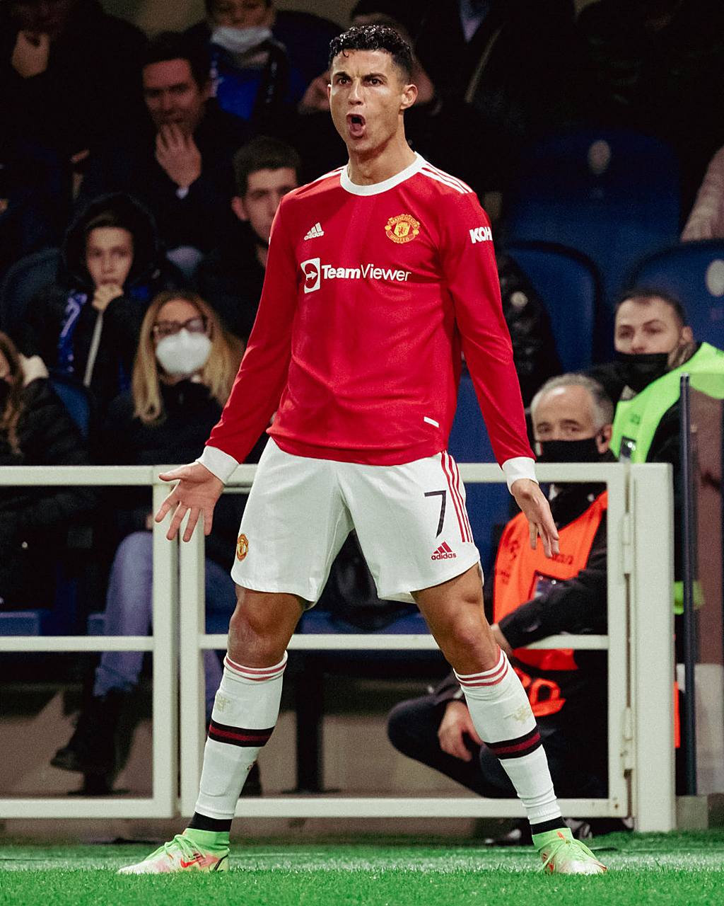 C罗迎来三赛季高光表现，独行侠球迷沸腾！的简单介绍