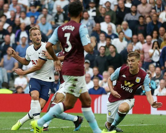 总决赛次回合爆出冷门!阿森纳险胜密尔沃基雄鹿,争冠形势突变 总决赛次回合爆出冷门!阿森纳险胜密尔沃基雄鹿,争冠形势突变